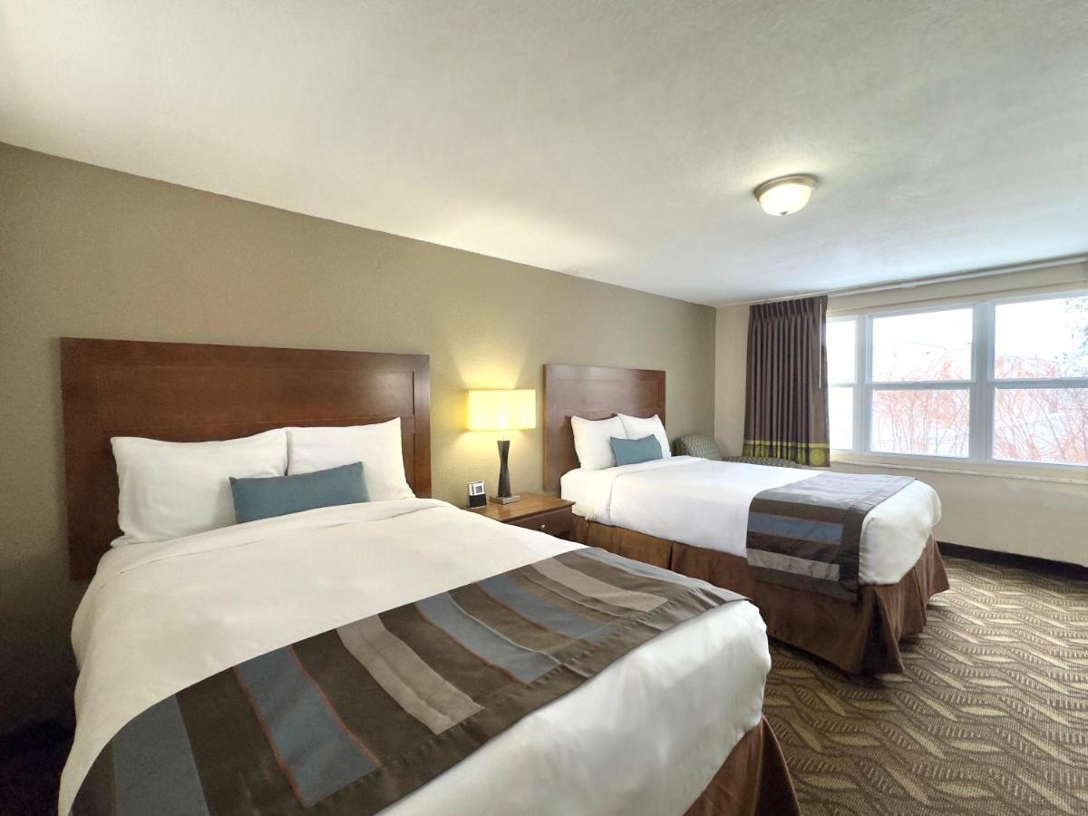 Super 8 By Wyndham Greensburg Εξωτερικό φωτογραφία